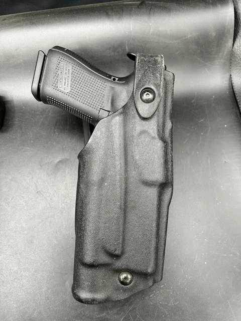 Safariland 6360 Lev3 STX Duty Holster Glock 17 19 19x 20 21 22 23 w/ Light RH