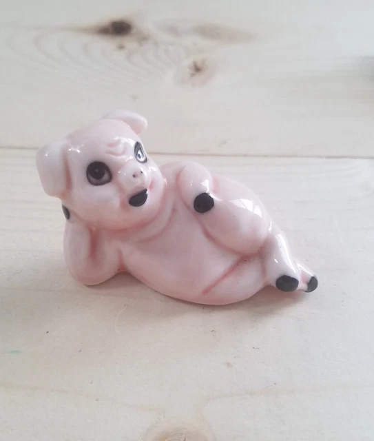 Vintage Ceramic Happy Pig Mini figurine