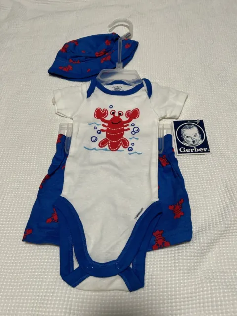 Gerber 3 Piece Baby Boy Crab Knit Short Outfit Size NB NWT