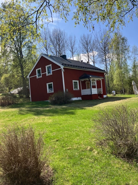 Immobilie in Schweden mit 8200qm Land - für 145.00,- € zu verkaufen.!!!