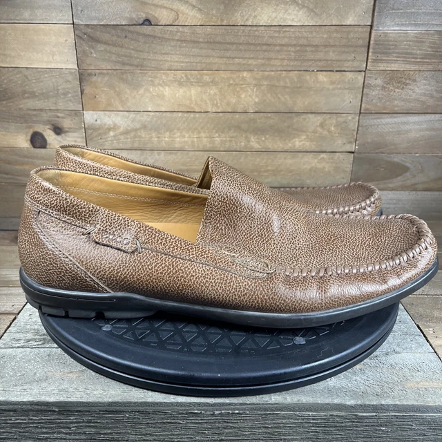 UGG AUSTRALIA MENS Reefton Tab Leather Slip On Loafers Brown  display picture 1