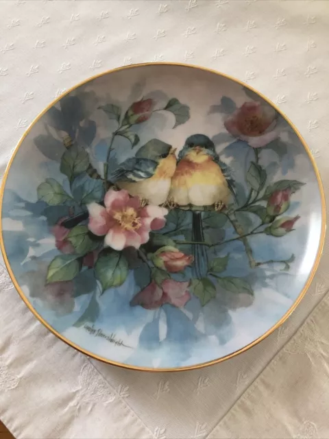 Tres Jolie Assiette En Porcelaine Anglaise