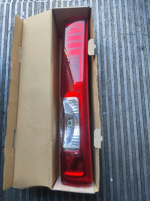 Fanale Posteriore Destro Per Vivaro/Trafic/Primastar 2001-2014 - Retronebbia E Retromarcia | Ricambio OEM Compatibile - Foto 8