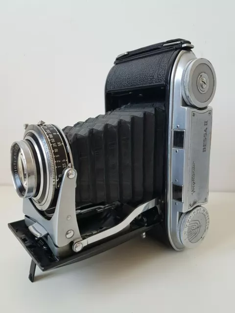 Voigtländer Bessa II w/ Color-Skopar 105 mm F/3,5 + leather case