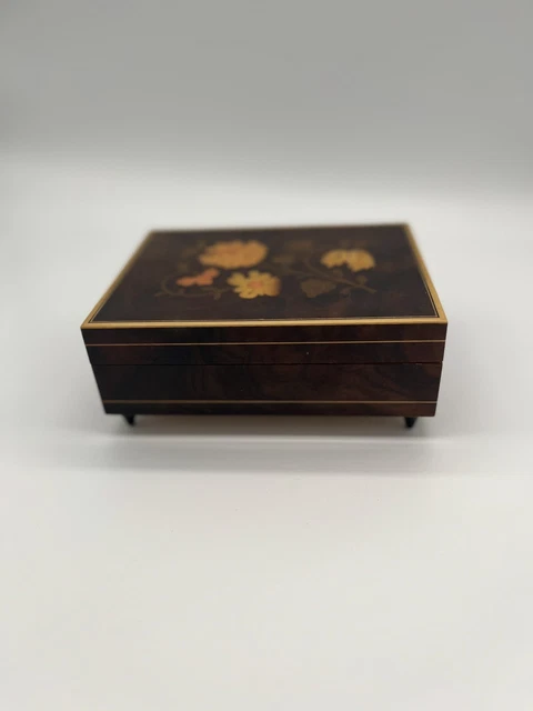 Boîte Musicale Et Coffret à Bijoux En Bois Laqué - Style Chinois - Occasion Bon état