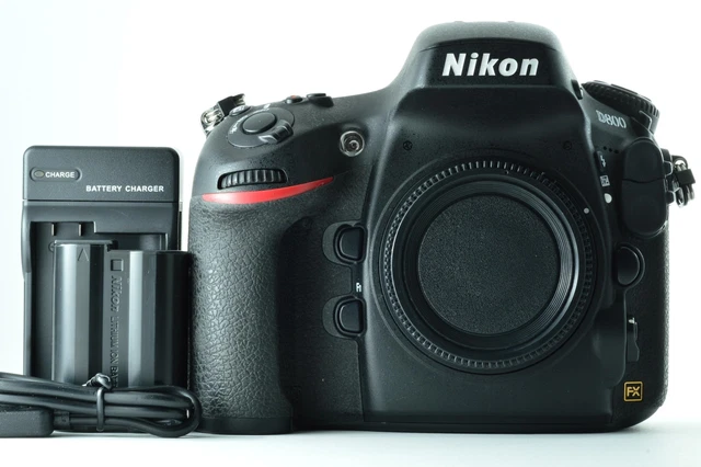 Nikon D800 36.3 MP CMOS FX-Format Digital SLR Camera (Body Only) (OLD MODEL)