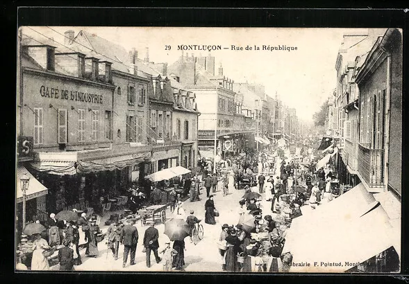 CPA Montlucon, Rue de la Republique