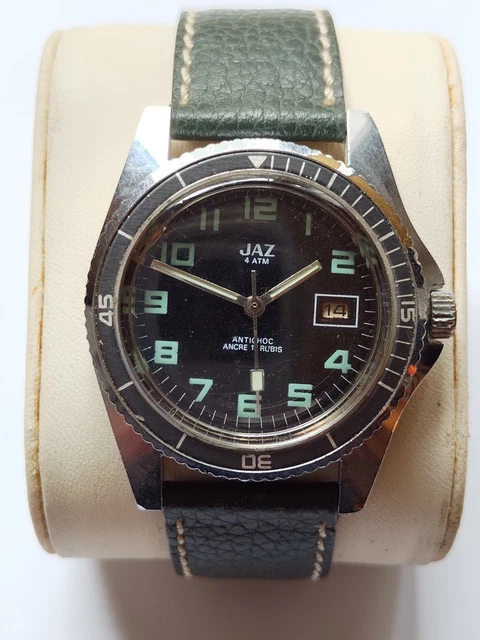 Montre De Plongée Yearling Années 70 Remontage Manuel - Occasion, Fabriquée En France