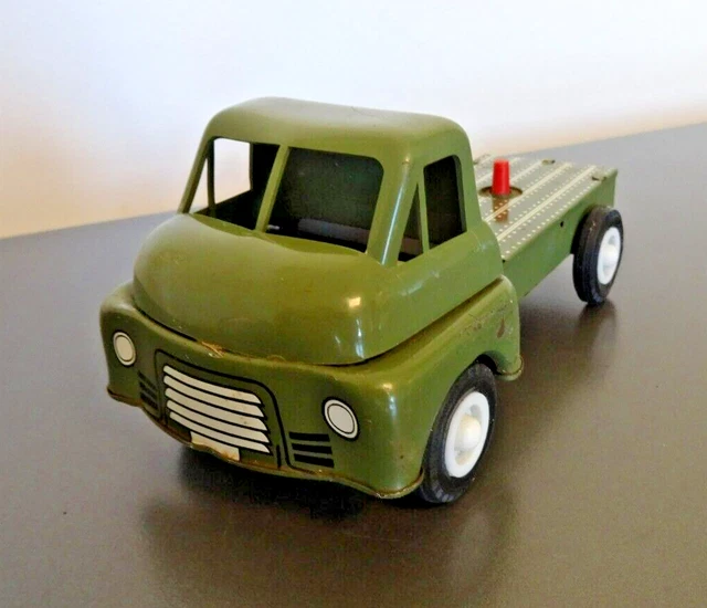 CAMION MILITAIRE JOUSTRA tôle BEDFORD 710 ... 715 friction OK 1962 EM