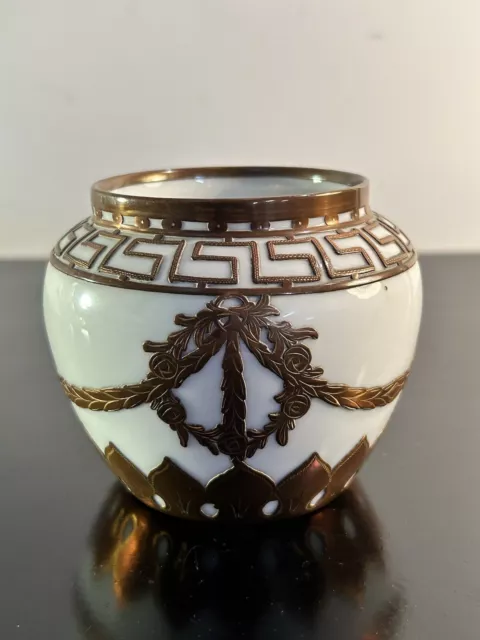 ancien vase rosenthal, monture cuivre, décor frises et couronnes, début XXème