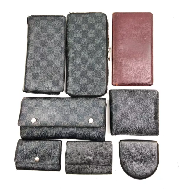 Louis Vuitton, Bags, Euc Louis Vuitton Green Taiga Leather Wallet  Discontinued