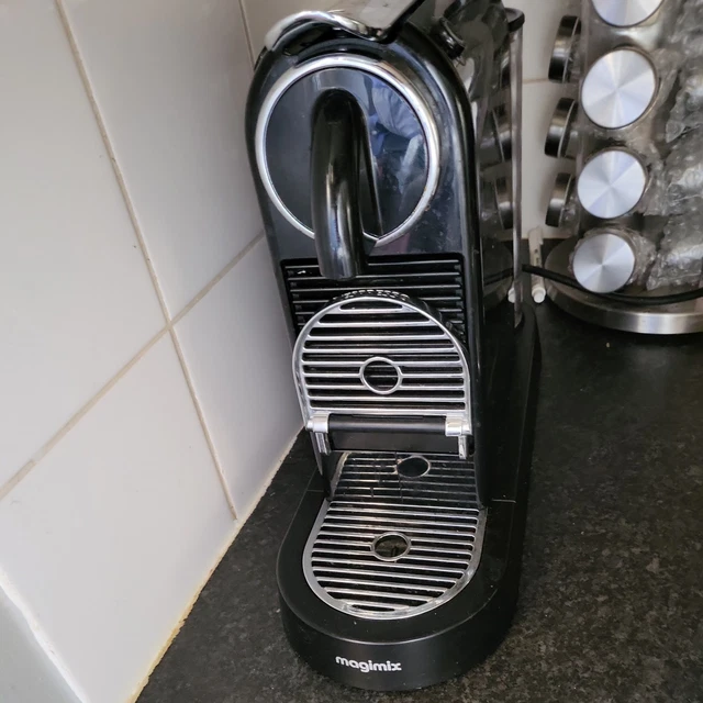 MAGIMIX NESPRESSO M196 Citiz Coffee Pod Machine Black