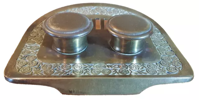 Antique German Austrian Geschutzt Art Nouveau Rose detail Brass double inkwell