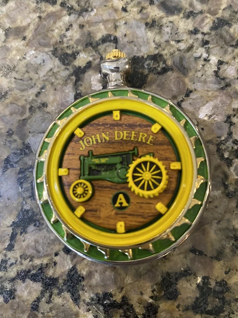 Franklin Mint John Deere Pocket Watch Tractor Model A New Battery. Missing Chain