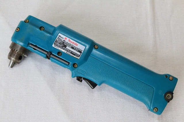 makita-da3000d-akkuwinkelschrauber-7-2v-akku-winkelschrauber