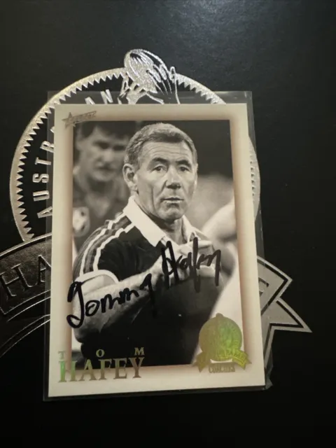 *SIGNED* Tom Hafey 2007 AFL Select Hall Of Fame Card