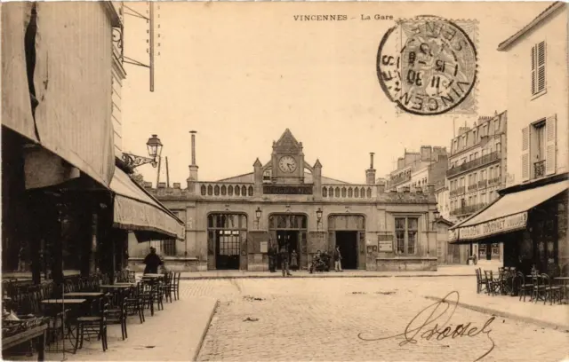 CPA AK VINVENNES La Gare (672318)