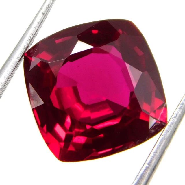 12.10 Ct Naturel Mozambique Rouge Sang Rubis Coussin Coupé Pierre