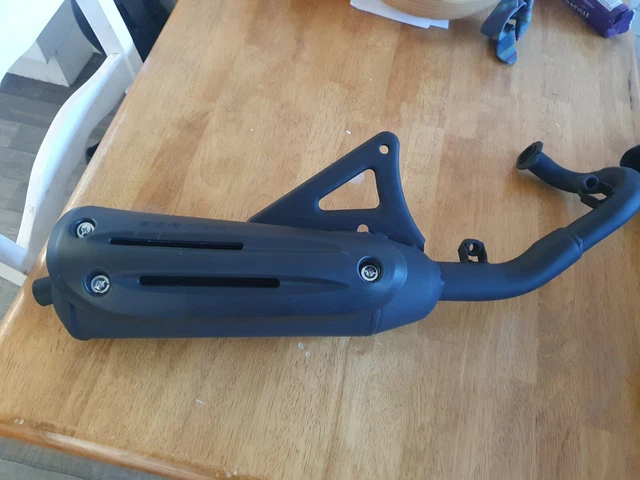 Scarico/impianto di scarico standard per moto, scooter