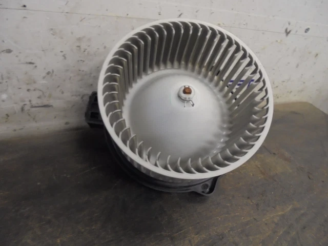 moteur du ventilateur de chauffage Mazda 6 GH 8727000700 2.2D 95kW R2 R2BF 14901