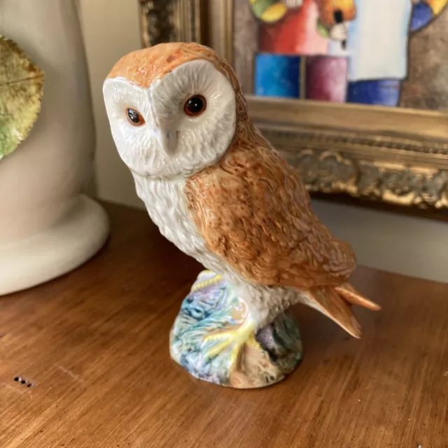 BESWICK Lrg Hand Painted Porcelain Standing BARN OWL Bird Figurine 2046 England