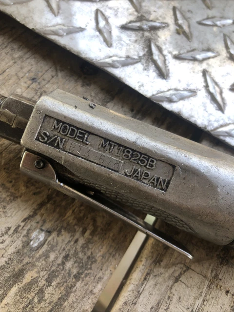 Matco Tools 1/4" Drive Mini Air Ratchet 1825B 3