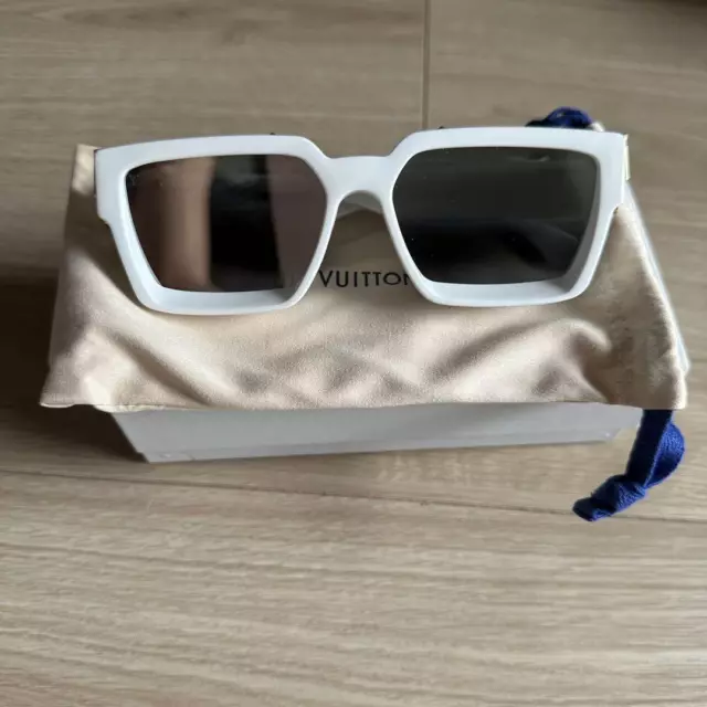 Louis Vuitton Millionaire Sunglasses White/Gold Z1166E 9F1 58 17 145 with  Box