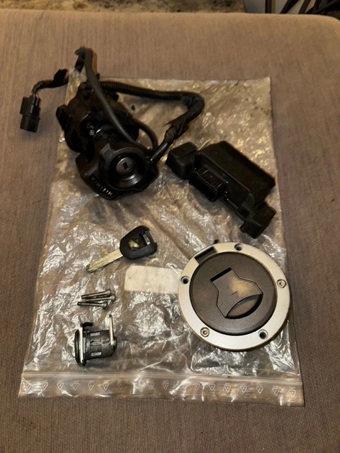 Key set / Ignition switch set Wave 125, Honda genuine parts made in Thailand Original 35010-KPH
