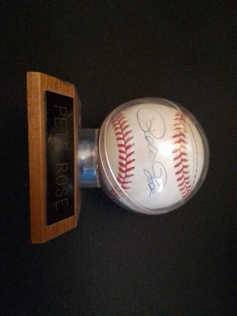 Pete Rose Autographed Baseball Signed National League Rawlings