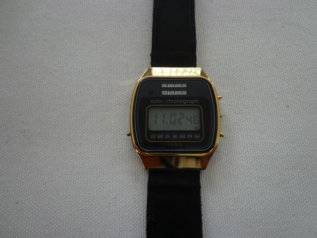  Ruhla Ddr Lcd Uhr Kaliber 15-51 Solar Ungetragen