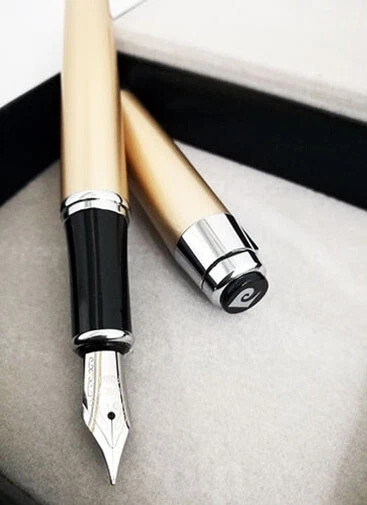 Stylo à Bille Pierre Cardin Paris - Acier Et Résine Blanche - Encre Noire - Neuf Avec étui