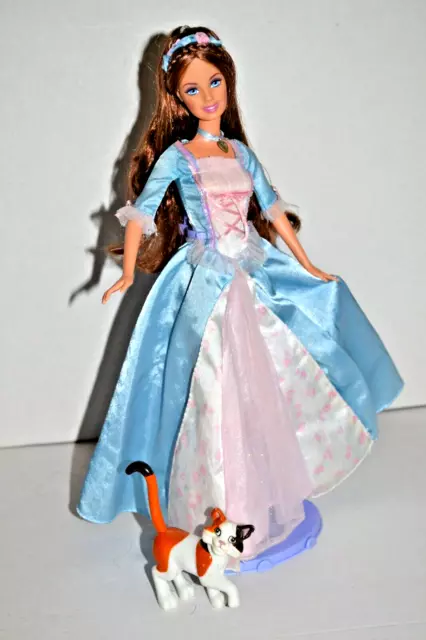 Jolie poupée Princesse Cendrillon féérique X3960 - musique et lumière -  Mattel