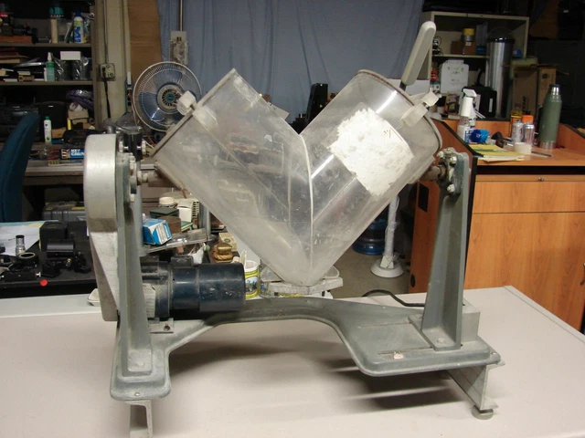 Patterson Kelley - Twin Shell Blender - 135 Lb./Cu.Ft.  Density