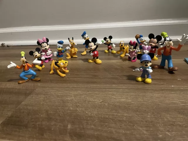 DISNEY MICKEY MOUSE FIGURES Lot of 16 Minnie Goofy Pluto Daisy Donald ...