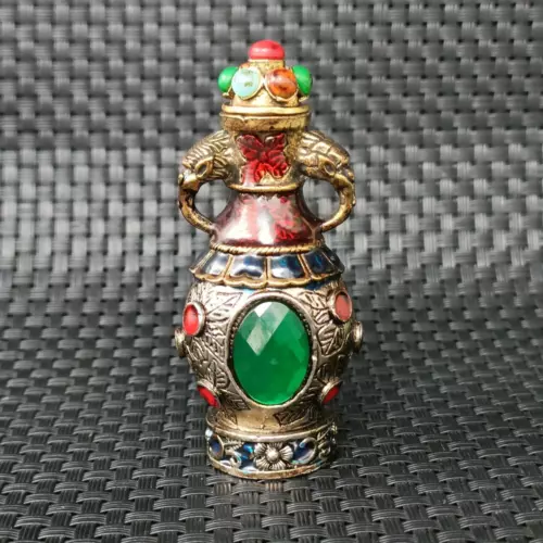 Ancient Chinese Silver and Green Faceted Gemstone Art Snuff Bottle 3