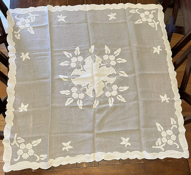 White Appliqué Square Tablecloth Floral Sheer Card Table 41 x 41 Vintage