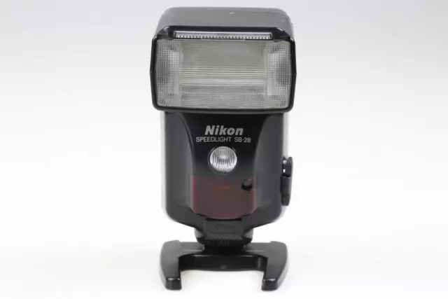 NIKON Speedlight SB-28 Blitzgerät - SNr: 3013527