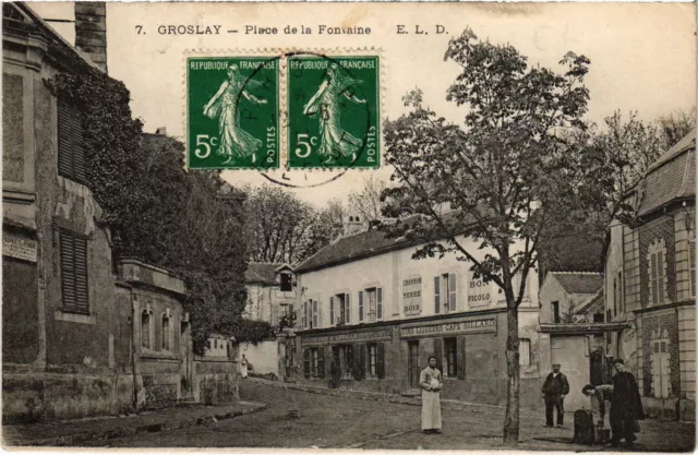 CPA Groslay Place de la Fontaine FRANCE (1307917)