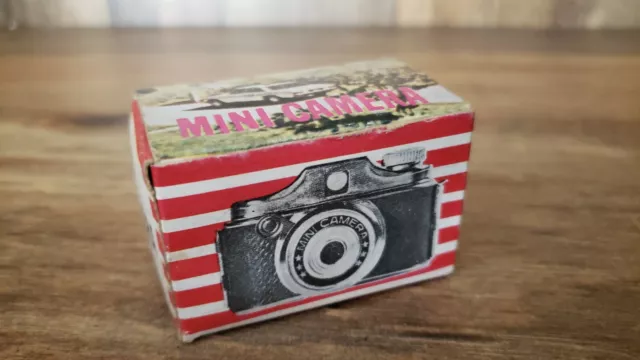 l Vintage Antique Mini Camera Photography Toy in Original Box