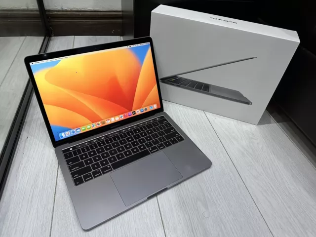 Apple MacBook Pro Retina 13.3" 2017 512GB SSD 16GB Ram 3.5GHz Core i7 Space Grey