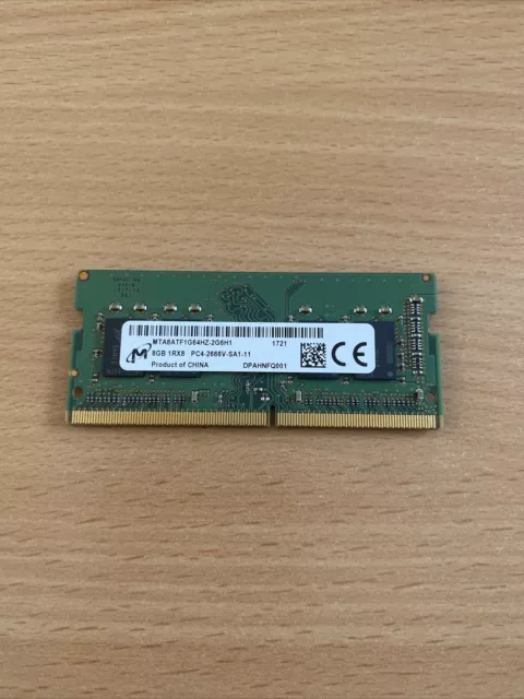 Micron Mémoire RAM 8 Go (1 x 8 Go) DDR4 2400 MHz PC4-2400T-SA1-11  MTA8ATF1G64HZ-2G3H1