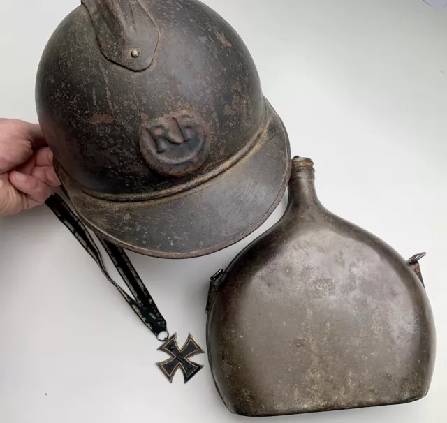 Lot casque FR troupe d’Afrique EK Eisernen Kreuz gourde WW1 1914 1918 militaria