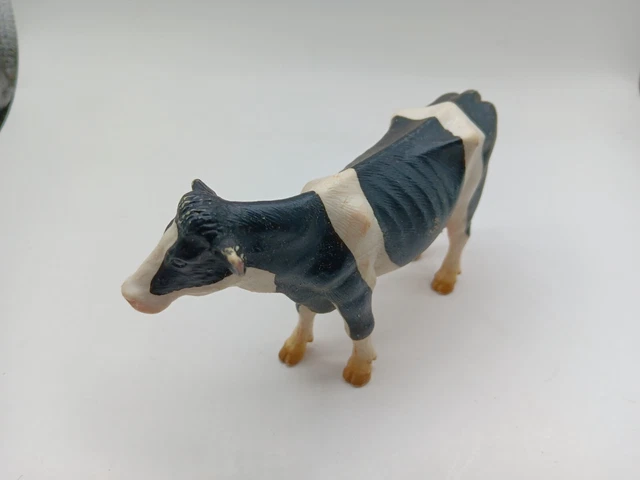 Schleich 2000 cow figurine Germany