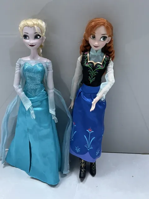 Disney Store Large singing Frozen Elsa And Anna doll 17".