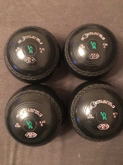 Size 5 Bowls style Lawn Bowls Black Stamped 99