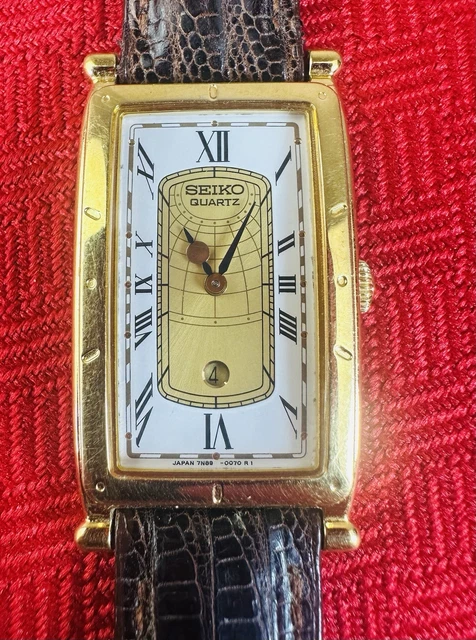 VINTAGE SEIKO 7N89-5000 Age Of Discovery World Quartz Men display picture 2