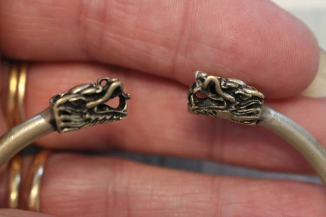 Bracelet Jonc Ouvert Vintage En Argent 925 - Têtes De Lions, Italien, Occasion - Bijou Sterling