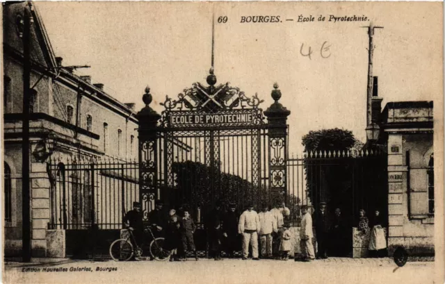 CPA BOURGES - École de Pyrotechnie (634665)