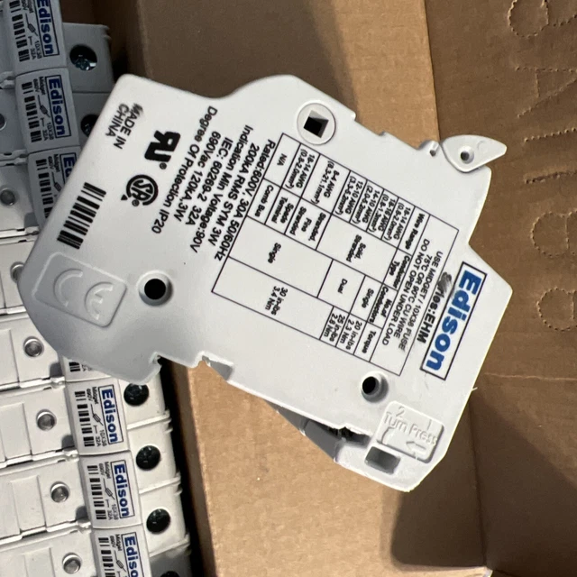 9-Pack Edison EHCC1DU-12 Fuse Holder 30A 600V 1-Pole CC 13/32x1-1/2in DIN-MNT
