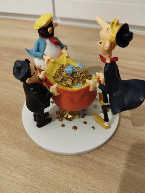 Cyhamse Poupée Vaudou En Voiture Qui Secoue La Tête, Figurines Vaud En Resine Decorations Tableau Bord Voiture Amz B0b8w5zw5j